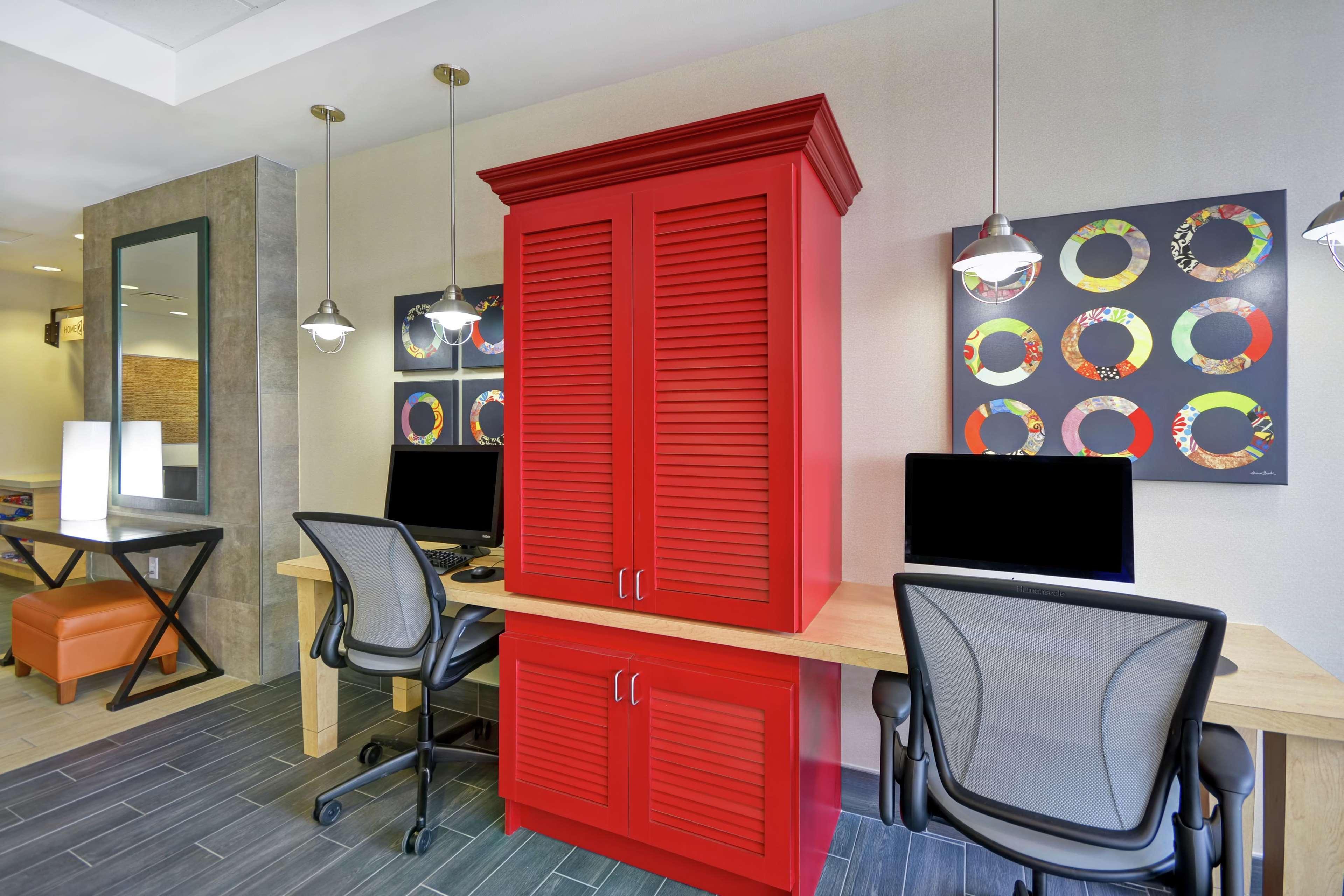 Home2 By Hilton 3* Brownsville