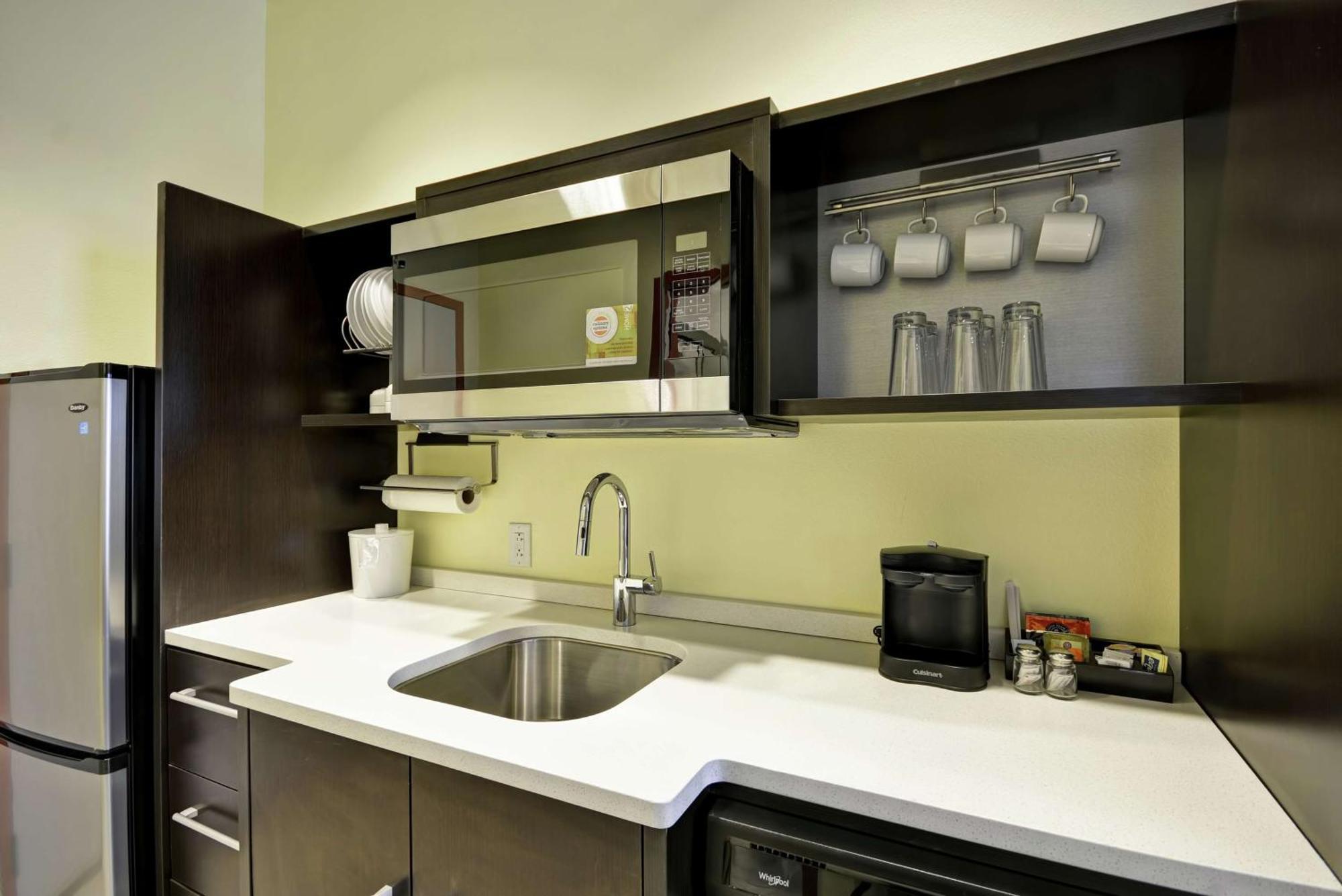 Hotel Home2 By Hilton